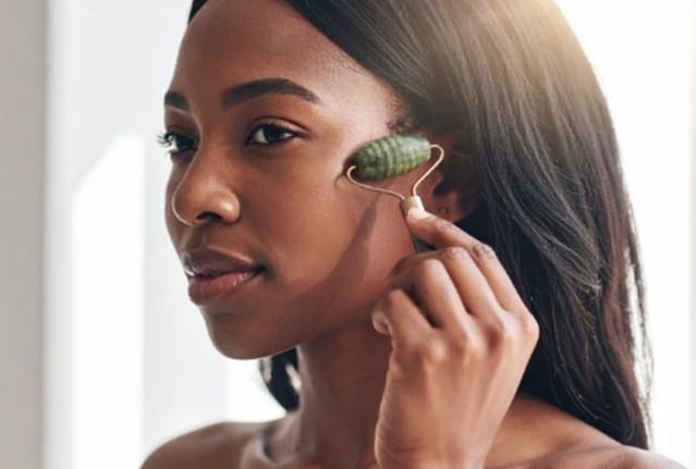 Почему лучший совет по уходу за кожей — это меньше заботиться о ней